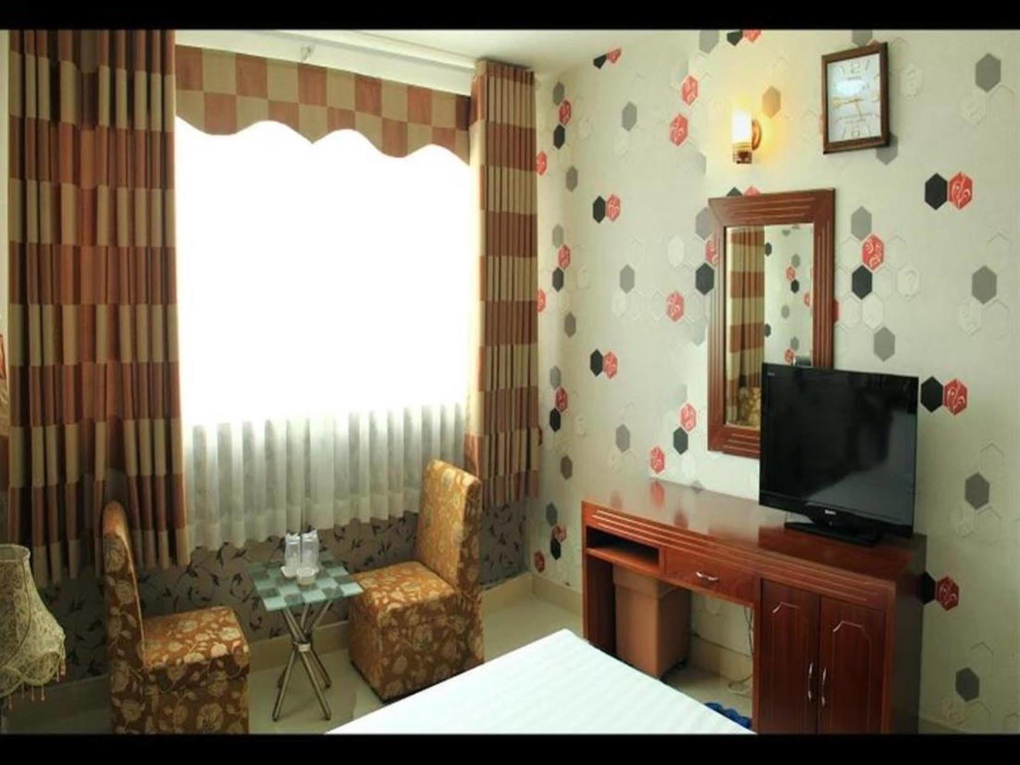 Trieu Han Hotel Ho Şi Min Dış mekan fotoğraf